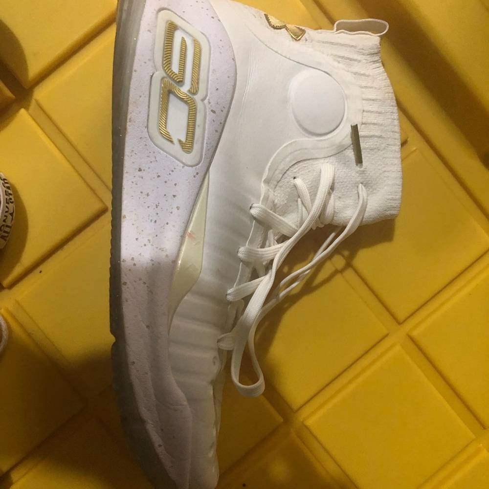 Steph Curry basketball shoes